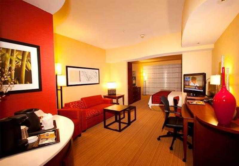 Courtyard By Marriott Victorville Hesperia Room photo